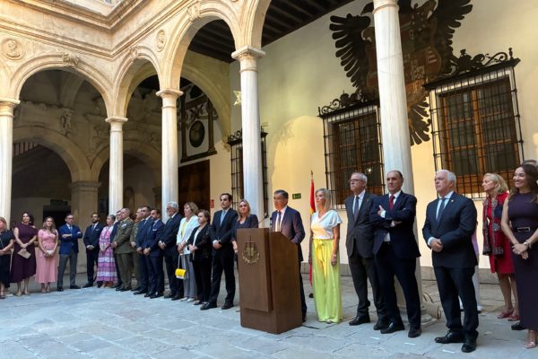 La presidenta del Consejo Consultivo asiste a la apertura del año judicial en el TSJA