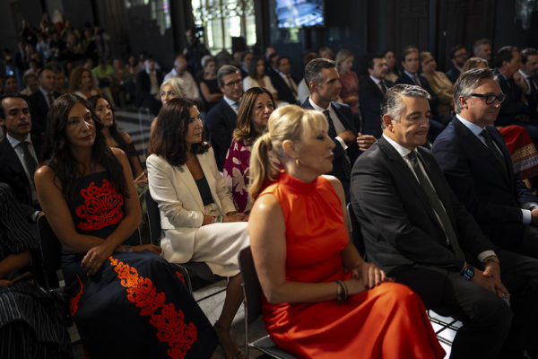 San Telmo acoge el acto de imposición de medallas al nuevo Consejo de Gobierno andaluz